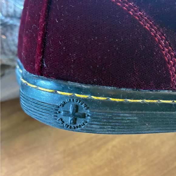 Dr. Martens Velvet Oxblood Shoreditch Burgundy Lace-Up Boots - Picture 4 of 7